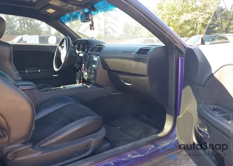 2010 Dodge Challenger Srt8 из США, поврежденный, VIN 2B3CJ7DW7AH190671